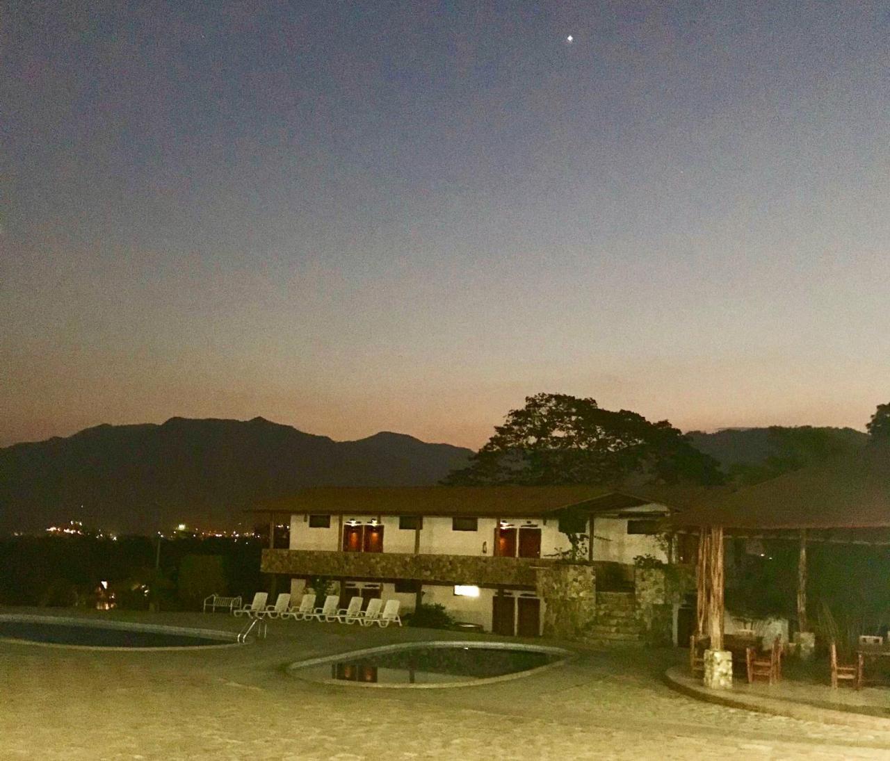 Hosteria Tierra Dorada Yantzaza Luaran gambar